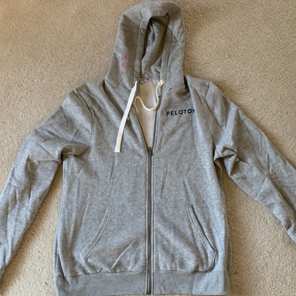 Peloton zip up.  Unisex